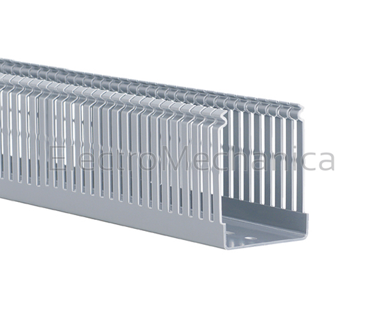 TSL025025N — TSL025025N - W25xH25 Slotted Trunking N 2M