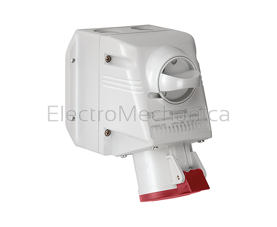 32A 3P+N+E IP54 Surf Swth Socket